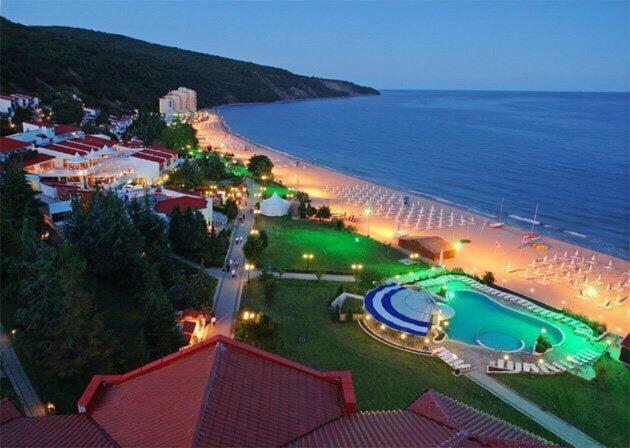 Private Apartment 49 In Prestige Fort Beach Hotel Szveti Vlasz Kültér fotó